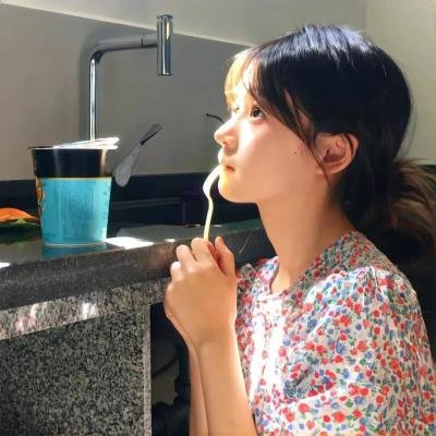 艾米丽·布莱尔的秘密